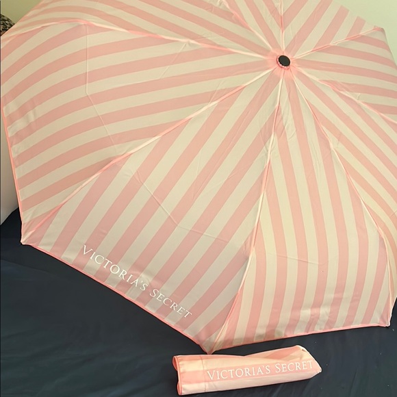 Victoria's Secret Pink Striped Umbrella - Picture 5 of 6